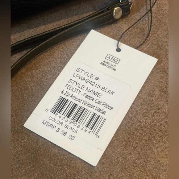 London Fog Pebble Cell Phone & Zip Around Black Wristlet Wallet - Picture 7 of 7